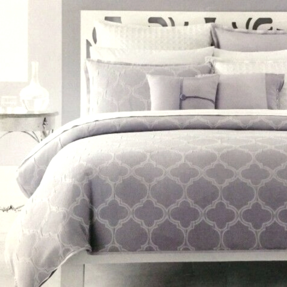 Hudson Park Amethyst Queen Duvet Cover and 2 Shams